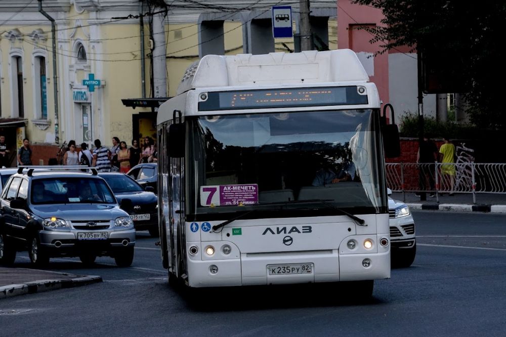 Фото автобуса в крыму