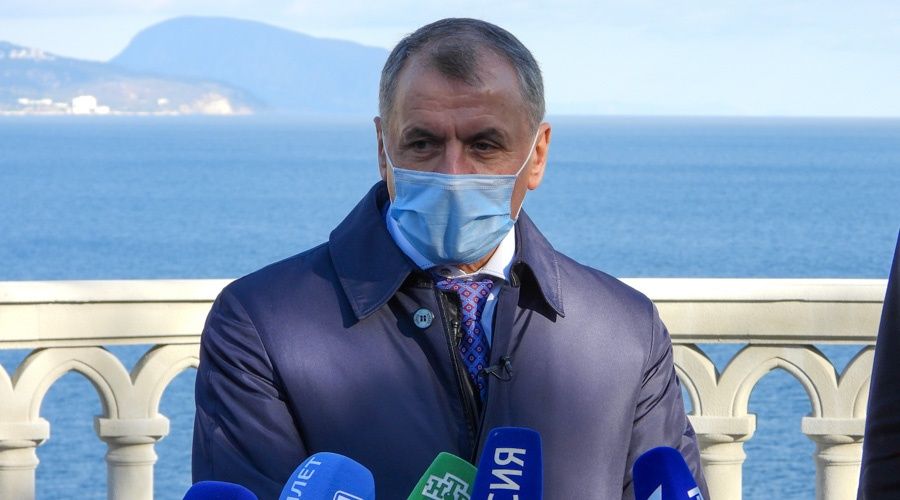 Спикер крым. Спикер в маске. Швейцарский журналист: почему Крым.