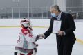 Аксёнов наградил участников детской хоккейной команды, победивших во всероссийском турнире в Казани