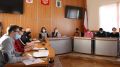 В Администрации города Феодосии состоялось очередное заседание комиссии по делам несовершеннолетних и защите их прав