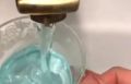 Симферопольцы сняли на видео, как из крана льется голубая вода