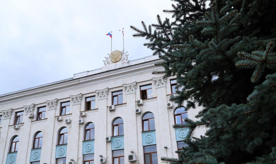 Глава Госкомнаца Крыма Альберт Кангиев ушел в отставку