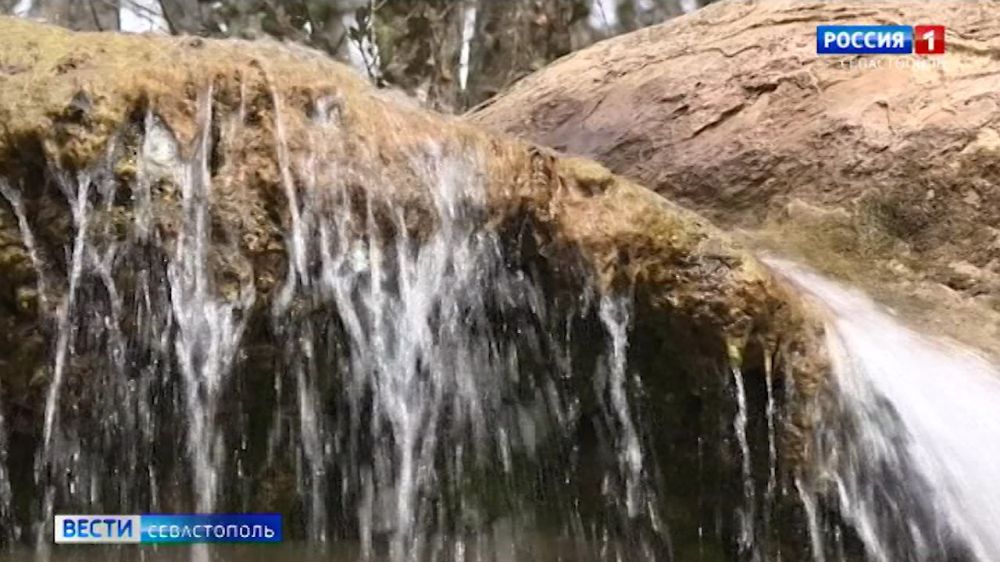 Севприроднадзор ограничил подъезды к водопаду Козырёк