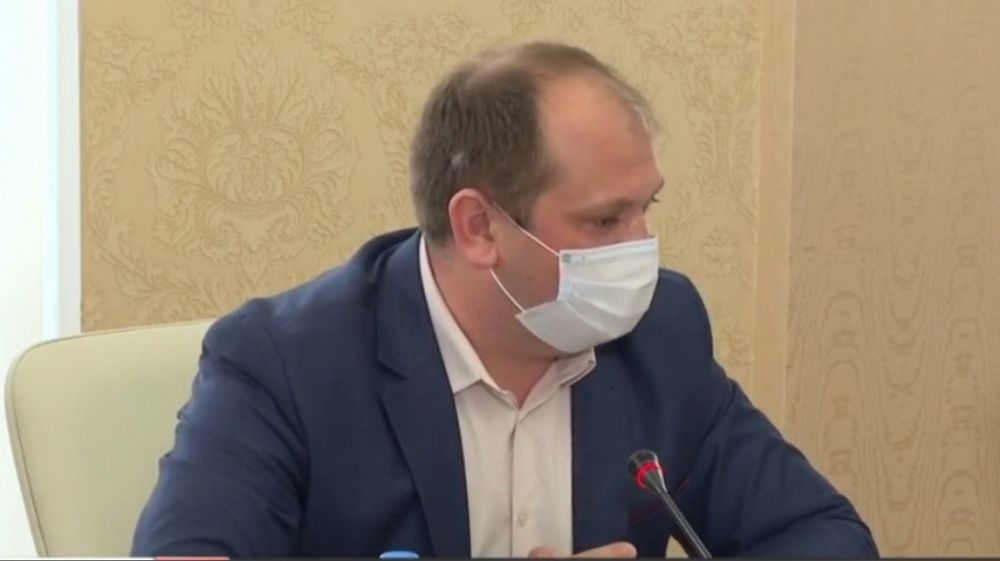 Сергей Донец принял участие в совещании по ситуации с водоснабжением