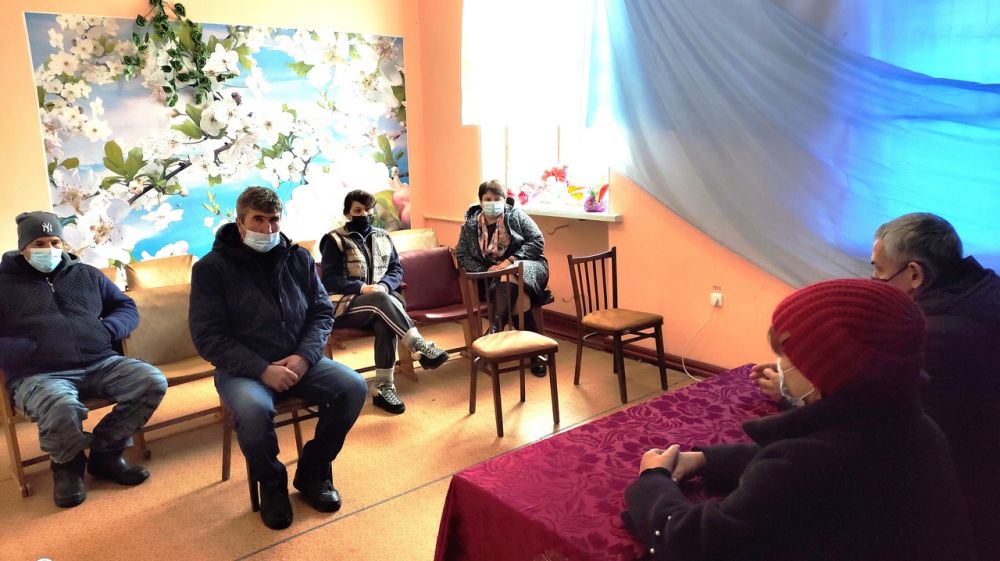 Состоялась выездная встреча с населением Изобильненского и Емельяновского сельских поселений