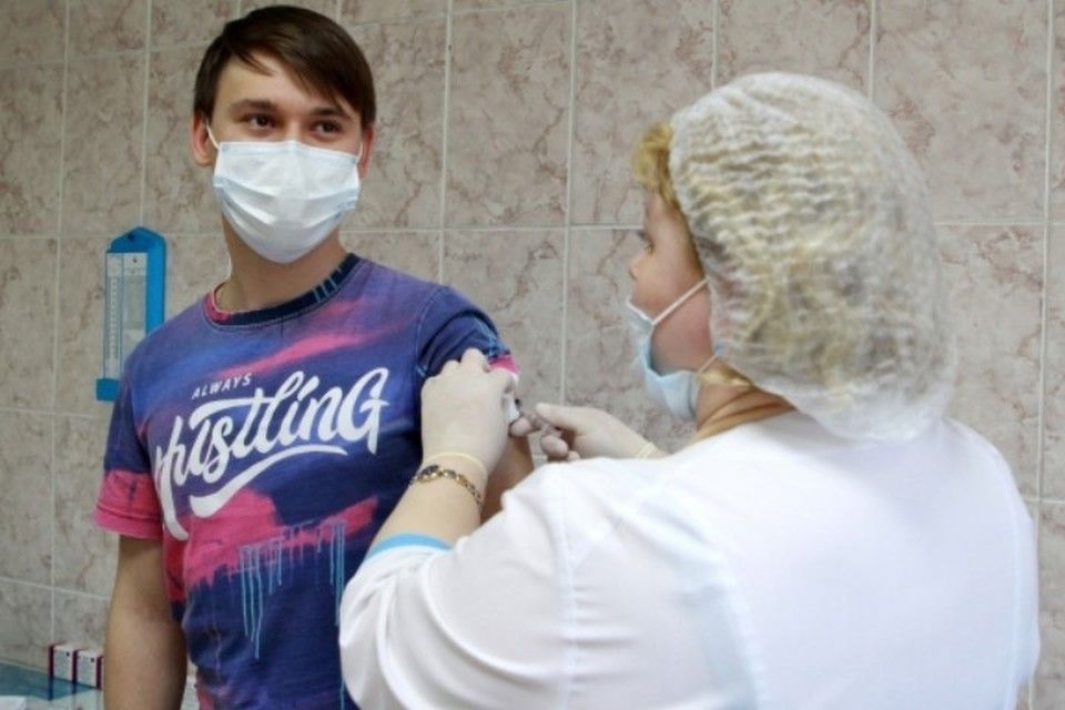 Приезжающих в Крым туристов будут вакцинировать в отелях и гостиницах