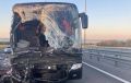 Экскурсионный автобус, выехавший из Крыма, попал в ДТП