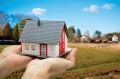 Многодетным семьям помогут погасить взятые на строительство дома кредиты