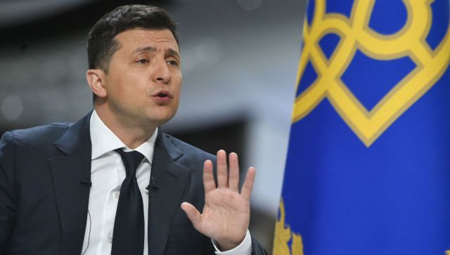 Сколько украинцев не одобряют работу Зеленского – опрос