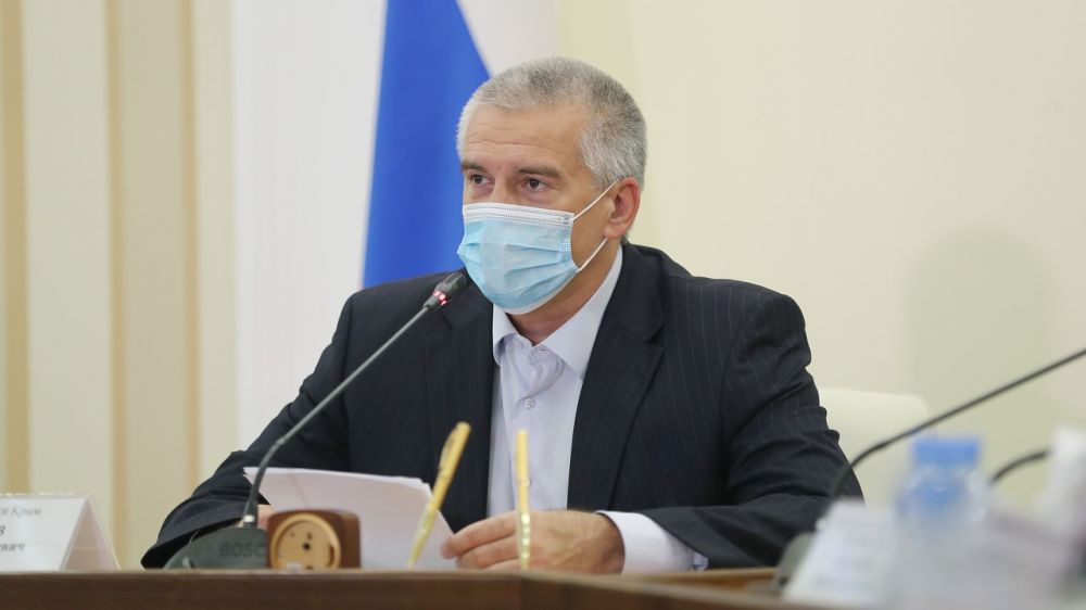 Глава Крыма заявил, что готов рассмотреть ослабление «антиковидных» мер