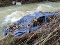 Спасатели достали ещё один автомобиль из реки Коккозка