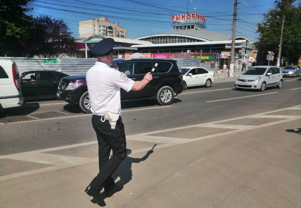 Крымская Госавтоинспекция подвела итоги совместного с судебными приставами мероприятия по взысканию административных штрафов в области безопасности дорожного движения