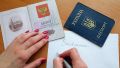 Почти миллион украинцев получили паспорта РФ за четыре года – Козак
