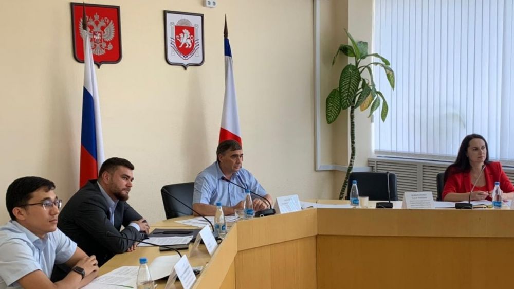 Сотрудники Минтруда приняли участие в совещании в Министерстве сельского хозяйства Республики Крым