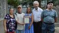 Заслуженного врача Крыма Евгения Платунова поздравили с 75-летием