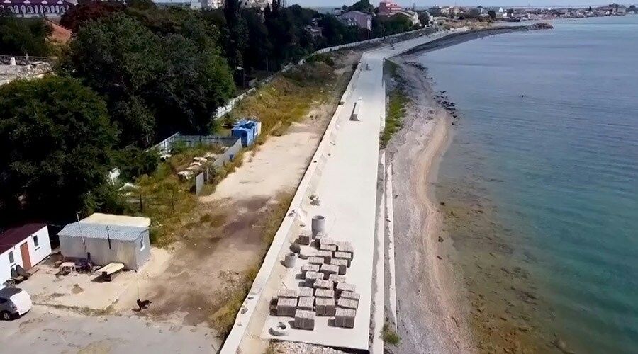 Нового подрядчика реконструкции набережной в Евпатории определят в течение двух недель