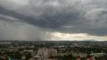 Сильный шторм идет на восток Крыма: высокий риск аварий и разлива рек