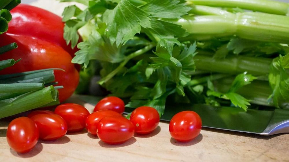 Как выбрать вкусные помидоры и сделать их еще полезнее - диетолог