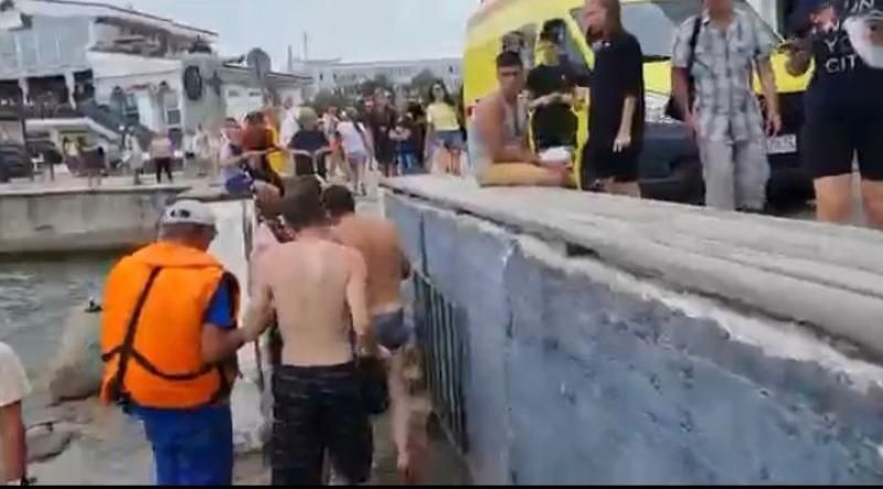 Следком проверит действия членов экипажа затонувшего в Севастопольской бухте катера с пассажирами