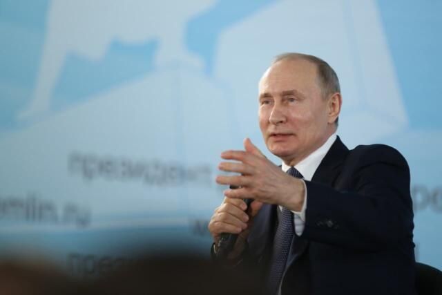 Большинство крымчан положительно оценивают работу Владимира Путина и Сергея Аксёнова, — ВЦИОМ