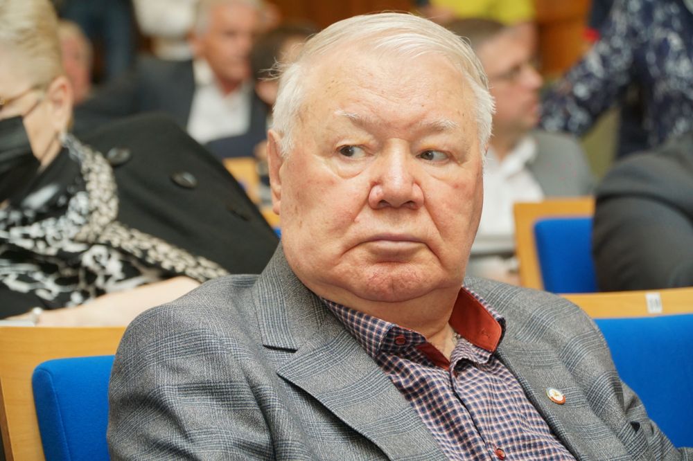Председатель Общественной палаты РК: Результаты ВЦИОМ показали доверие Путина к Аксёнову