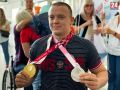 В Крыму торжественно встретили севастопольского пловца, который завоевал золото на Паралимпиаде в Токио