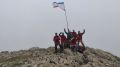 МЧС РК: Спасатели ГКУ РК "КРЫМ-СПАС" совершили восхождение и подняли флаг Республики Крым на вершине Эклизи - Бурун