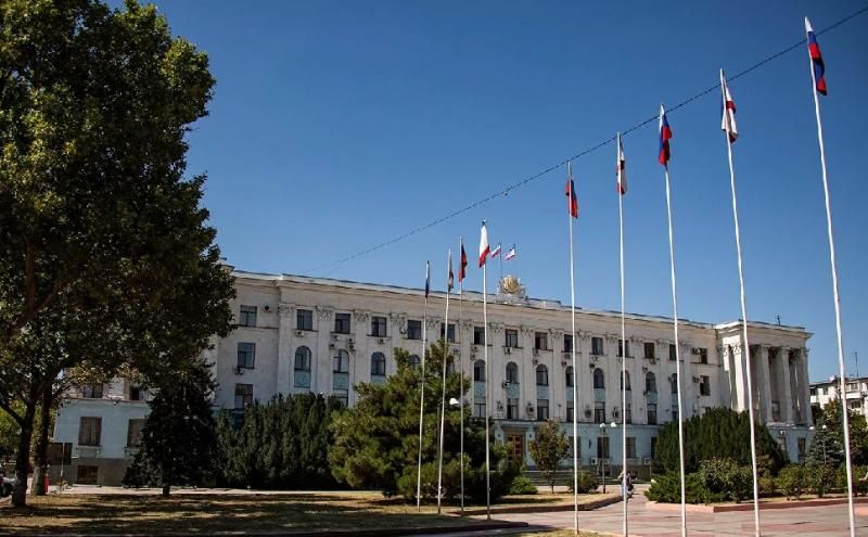 В крымском правительстве продолжаются отставки