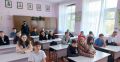 Сотрудники Госавтоинспекции Красногвардейского района приняли участие в школьных занятиях по изучению ПДД «Светоотражатель нужен каждому!»