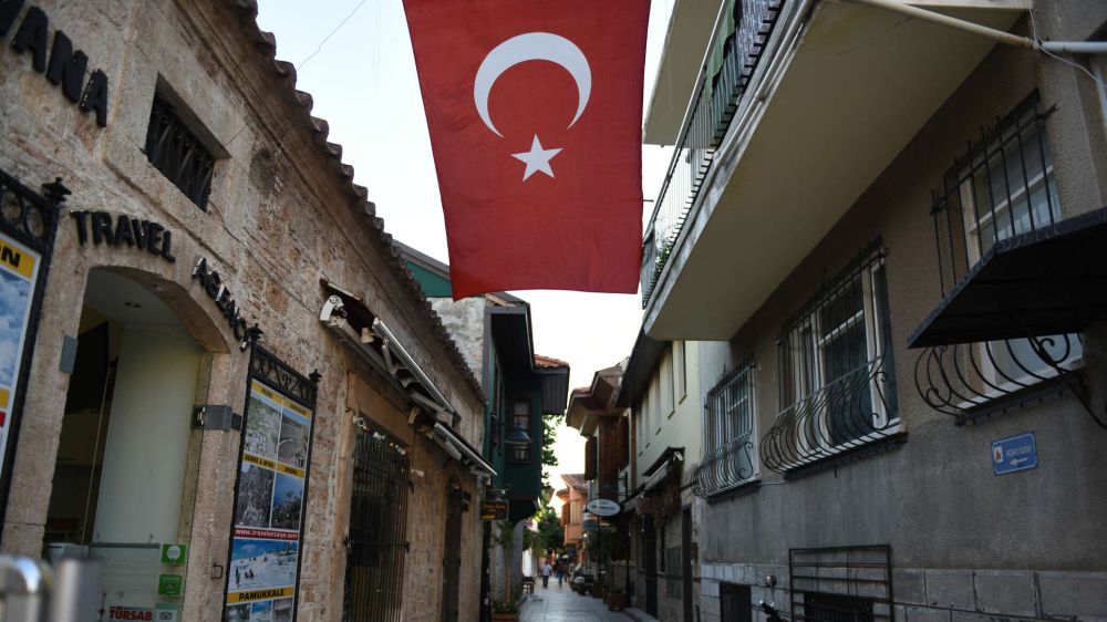 Зачем России продавать истребители Турции: мнение эксперта