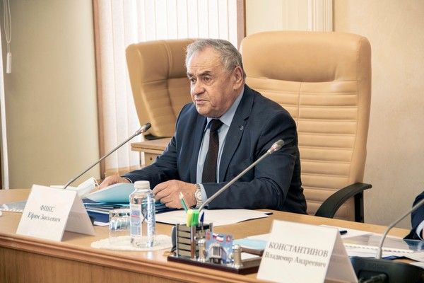 Президиум Госсовета обсудил перспективы социально-экономического развития Республики Крым до 2024 года