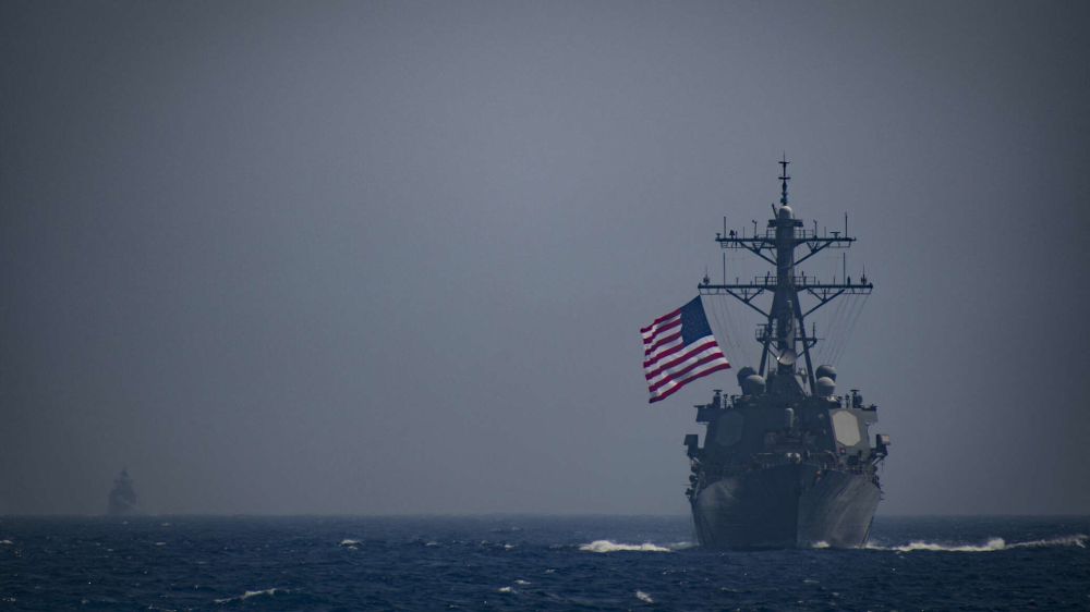 В Черное море идет эсминец: США начали военно-морские маневры