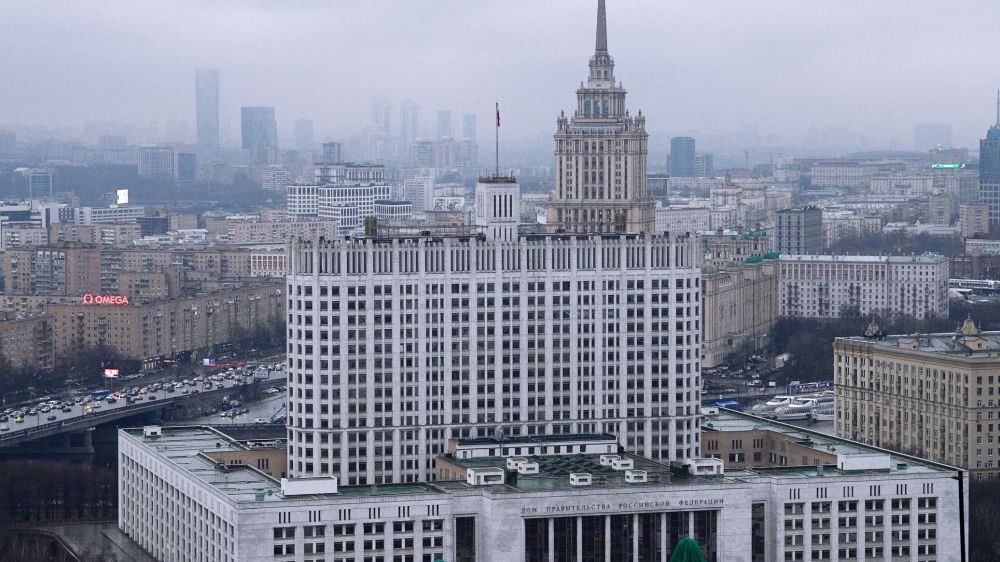 Правительство РФ выделит более 11 млрд рублей на лечение от COVID на дому