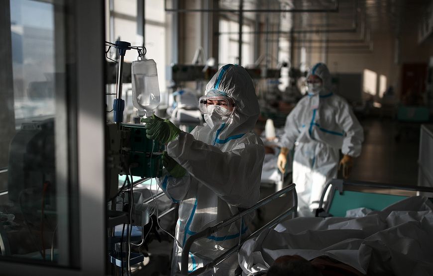 В России третий день выявляют более 40 000 заболевших ковидом в сутки