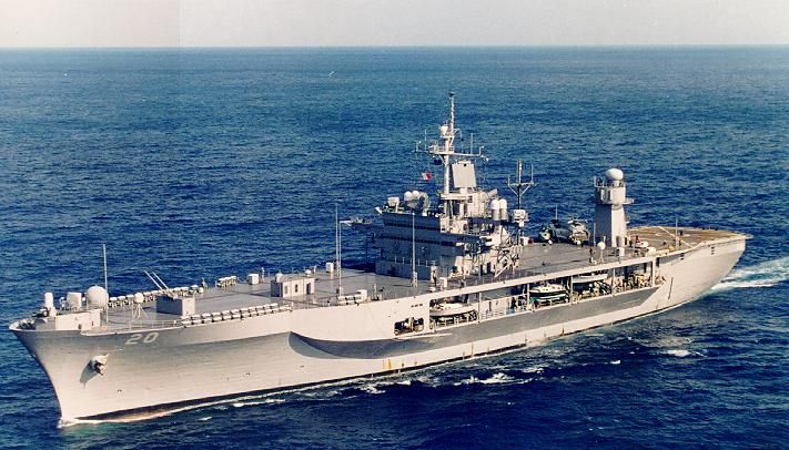 Черноморский флот начал следить за кораблём НАТО, вошедшим в Чёрное море