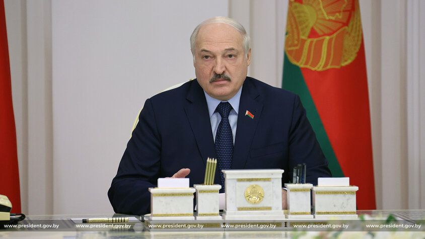 Лукашенко раскритиковал поведение США и НАТО в Черном море