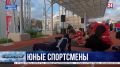 Бег, отжимания, прыжки в длину: севастопольские школьники сдают нормативы ГТО