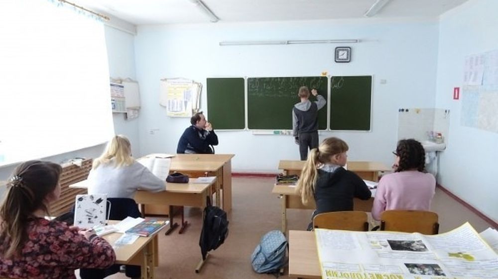 Более чем у 400 крымских учеников выявили признаки агрессии