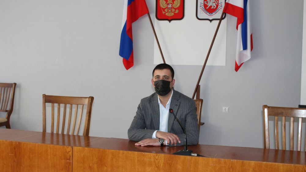 Заместитель Главы Администрации Ленинского района Амет Абильвапов провел внеочередное заседание призывной комиссии