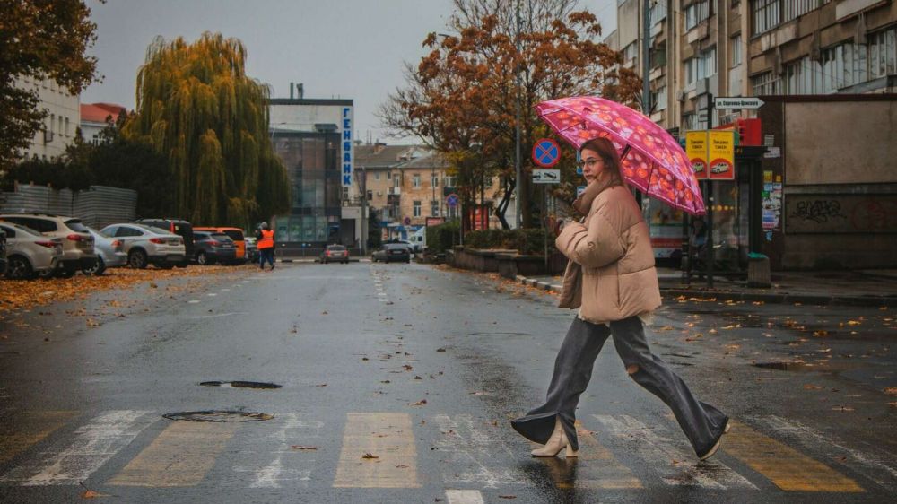 Сильный ветер и дождь: прогноз погоды в Крыму на понедельник