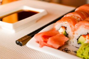 Почему суши (в том числе и с доставкой) пользуется спросом