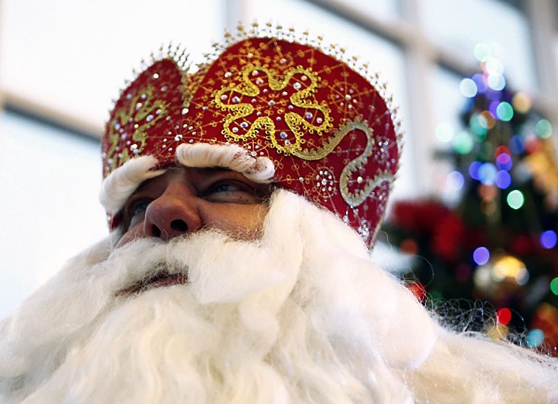 В России открылась новогодняя почта Деда Мороза