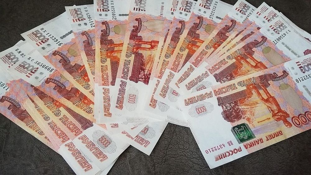Крымский эксперт уверен, что оснований для девальвации рубля нет