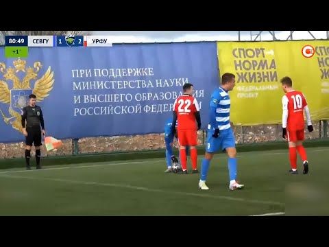 Футболисты команды СевГУ завершили выступления в этом сезоне в высшем дивизионе студенческой лиги (СЮЖЕТ)
