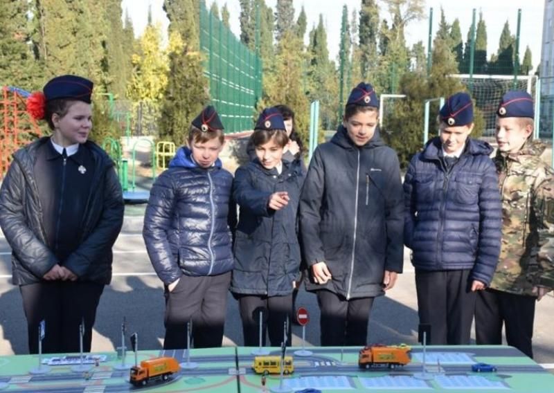 Севастопольские школьники приняли участие в онлайн-олимпиаде «Безопасные дороги»
