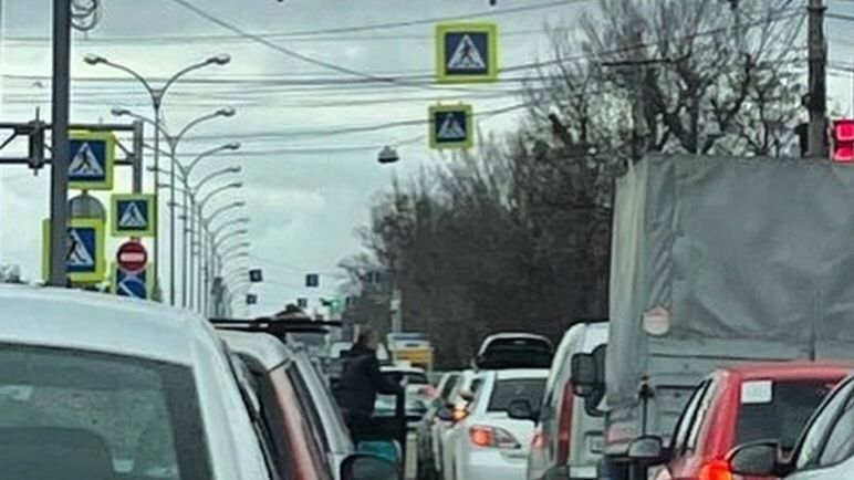 Внимание: изменения в режимах работы светофоров, расположенных по ул. Киевской на участке дороги от Московской площади до ТРК Южная галерея