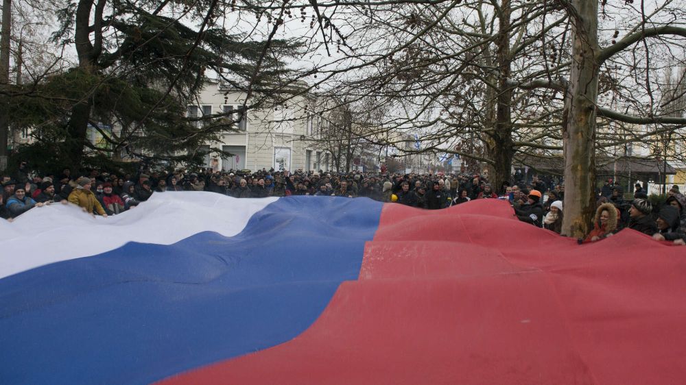 Сенатор предложил ввести День освобождения Крыма от киевской оккупации