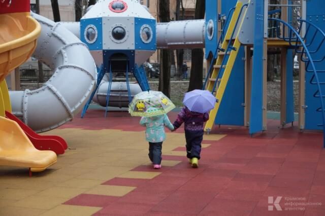 Крым дополнительно получит более 343,2 млн рублей на ежемесячные выплаты на детей от трёх до семи лет