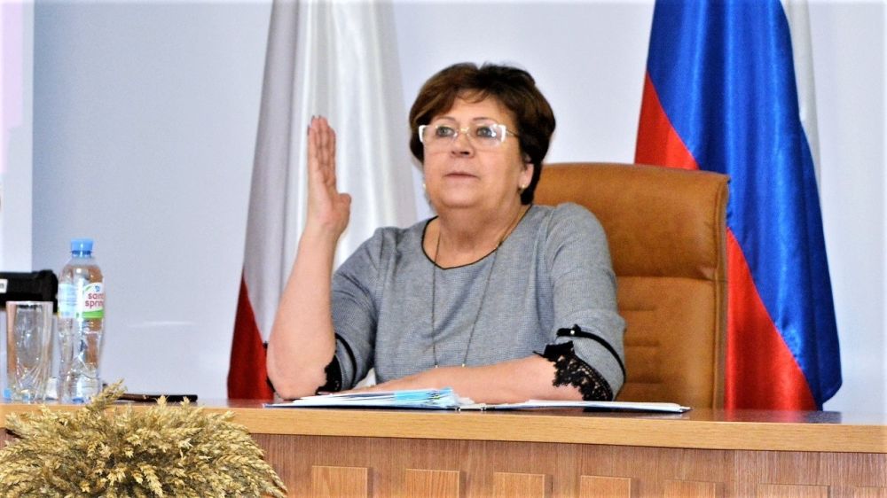 Зоя Карлюга провела 30-е заседание Первомайского районного совета