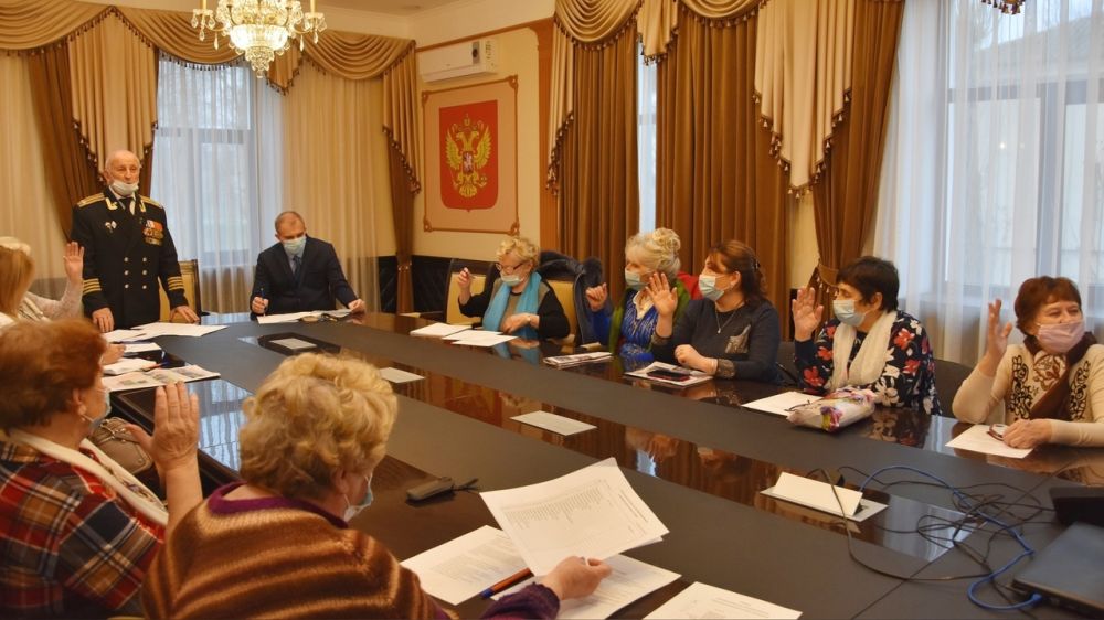 Состоялось заседание членов президиума Совета ветеранов